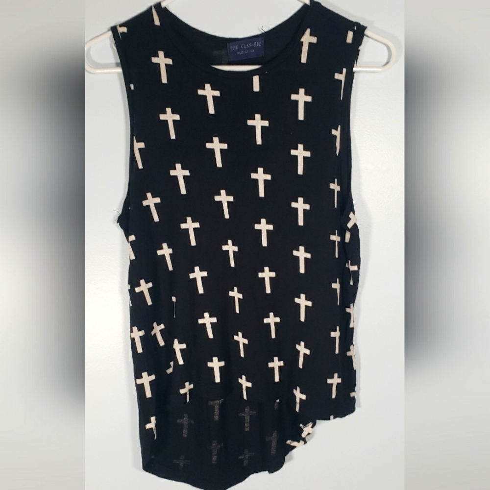 Womens sleeveless top